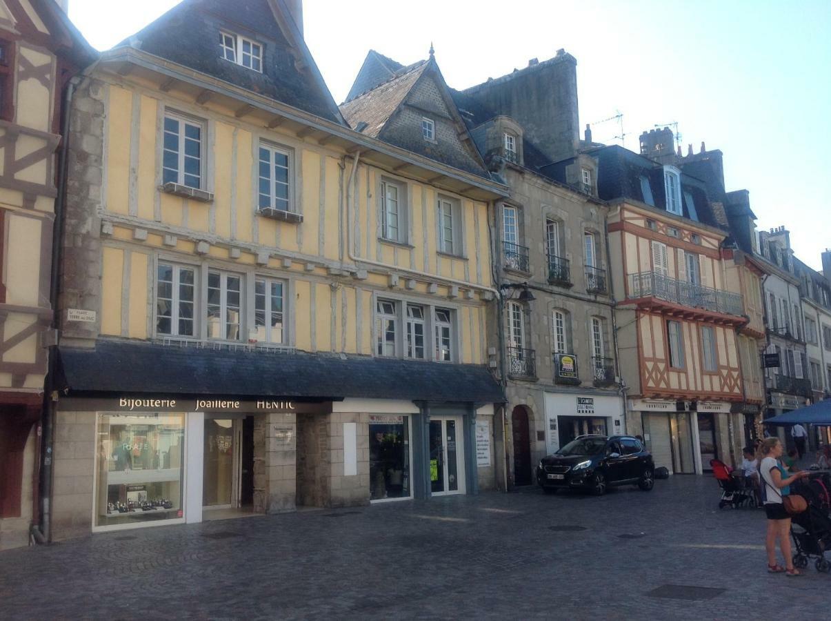 Апартаменти Le Vieux Quimper Classe*** Екстер'єр фото
